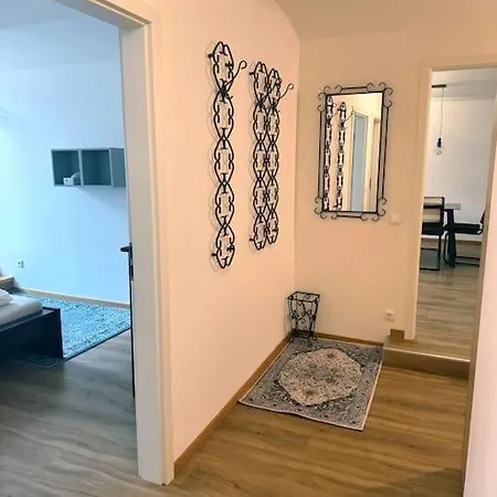 Terrassenwohnung Mit Donaublick Appartement