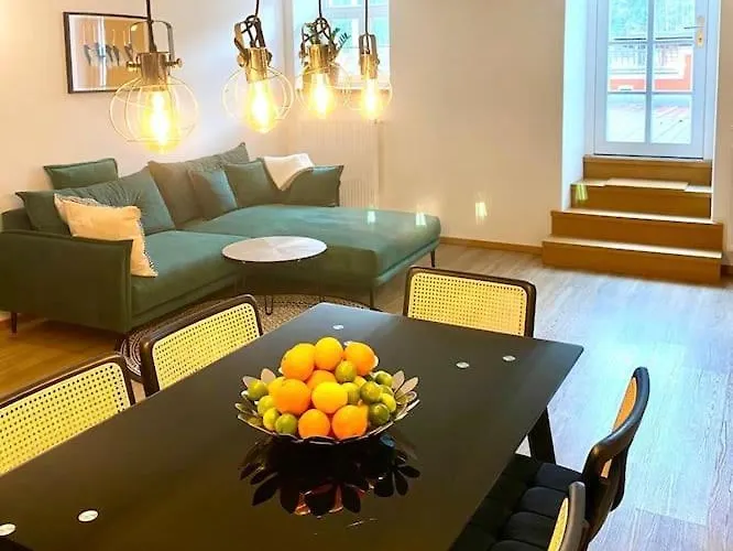 شقة Terrassenwohnung Mit Donaublick