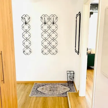 Appartement Terrassenwohnung Mit Donaublick