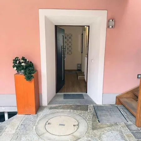 Terrassenwohnung Mit Donaublick Appartement