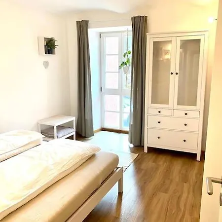 Appartement Terrassenwohnung Mit Donaublick *